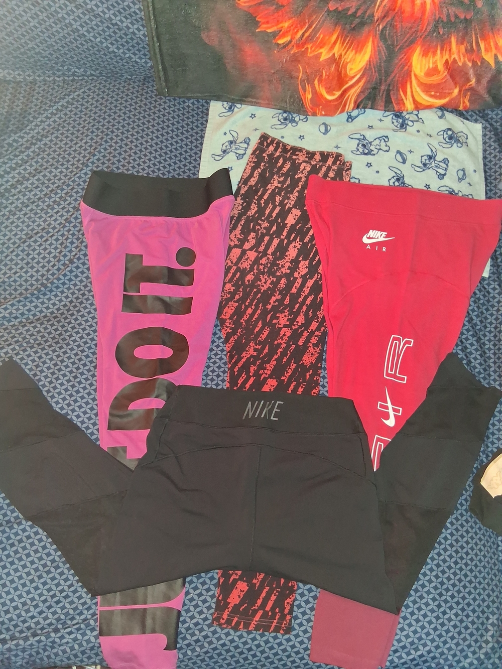 Nike Dri-FIT Black Athletic Leggings - Picture 3 of 11